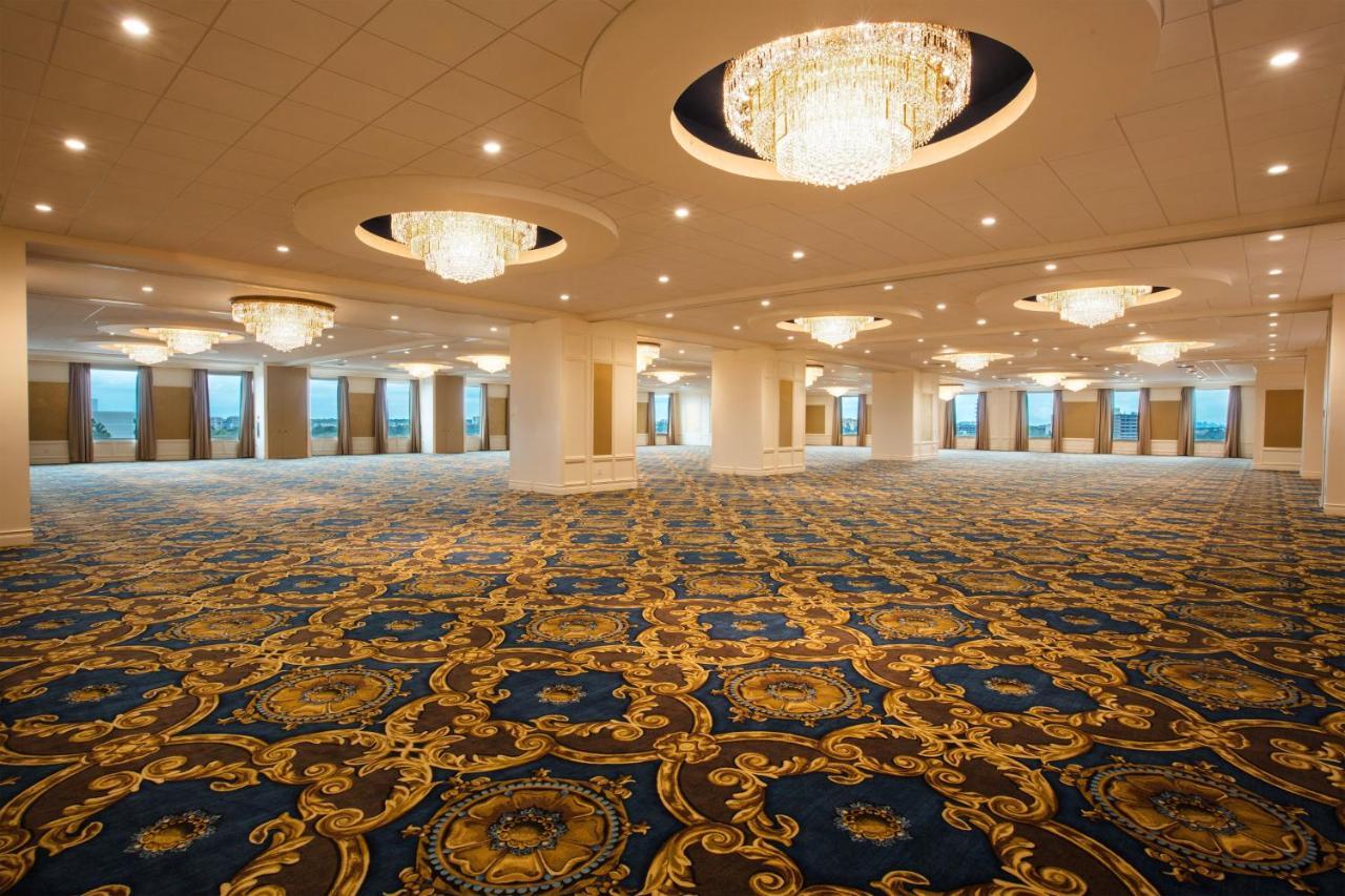 Stunning Condo Near Universal Studios Williamsburg Εξωτερικό φωτογραφία